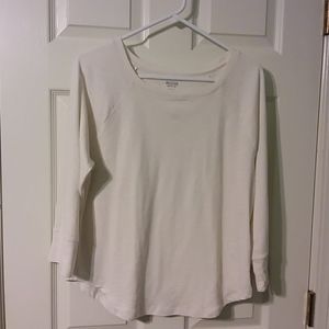 Mossimo 3/4 Sleeve Basic Layering Top. Medium.
